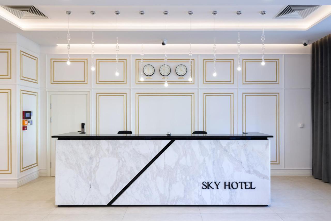 Sky Hotel Krakow Exterior photo