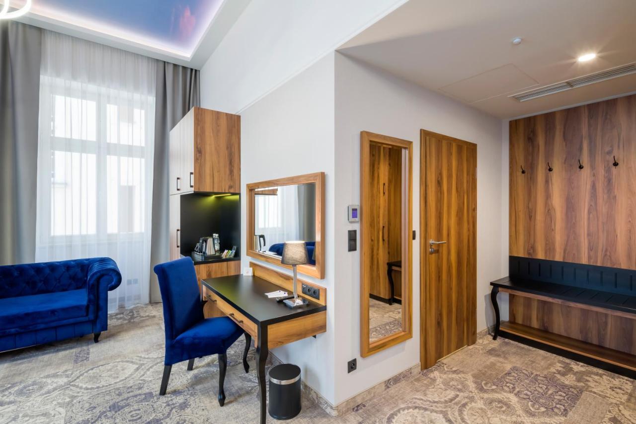 Sky Hotel Krakow Exterior photo